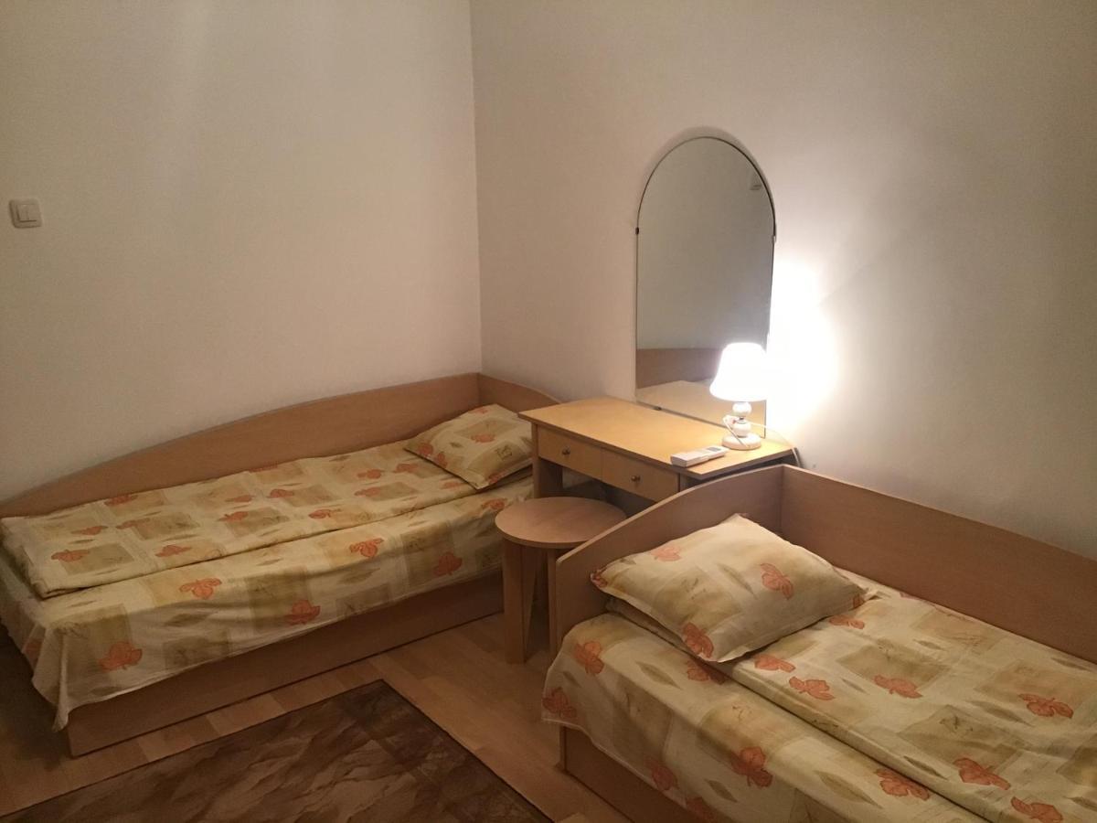 Aurora Guest House Νεσέμπαρ Εξωτερικό φωτογραφία
